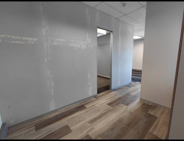 134M² OFFICE TO LET IN MAGALIESSIG